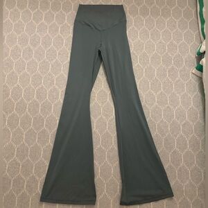 Aerie green flare leggings
